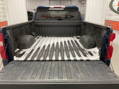 2022 Chevrolet Silverado 1500 LTD 4WD Double Cab Standard Bed Custom