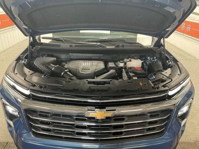 2025 Chevrolet Traverse FWD LT