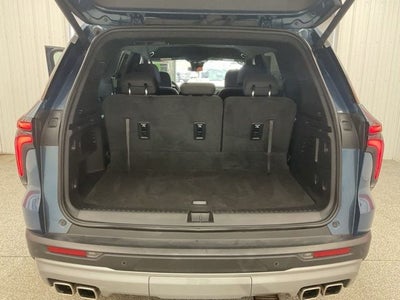 2025 Chevrolet Traverse FWD LT