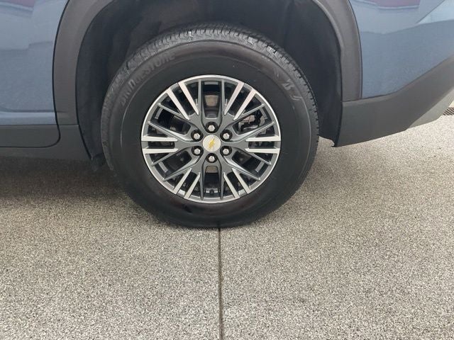 2025 Chevrolet Traverse FWD LT