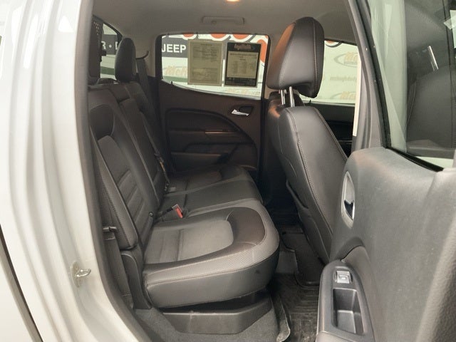 2022 GMC Canyon AT4 w/Cloth