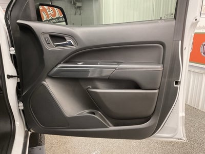 2022 GMC Canyon AT4 w/Cloth