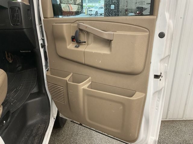 2020 GMC Savana Cargo RWD 2500 Regular Wheelbase Work Van
