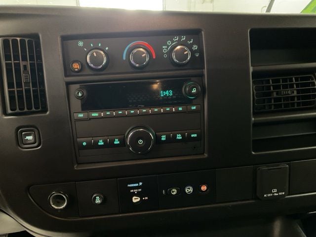 2024 GMC Savana Cargo RWD 2500 Regular Wheelbase Work Van