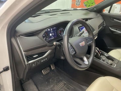 2020 Cadillac XT4 AWD Sport