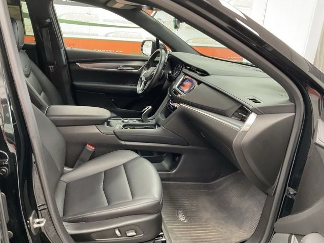 2023 Cadillac XT5 FWD Luxury
