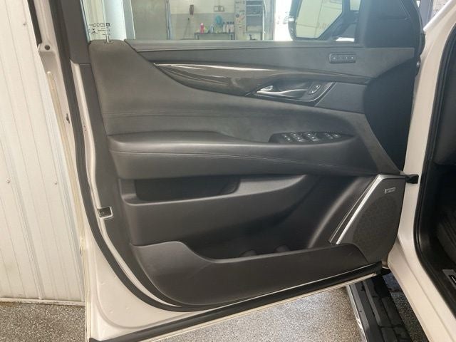 2020 Cadillac Escalade ESV 4WD Platinum