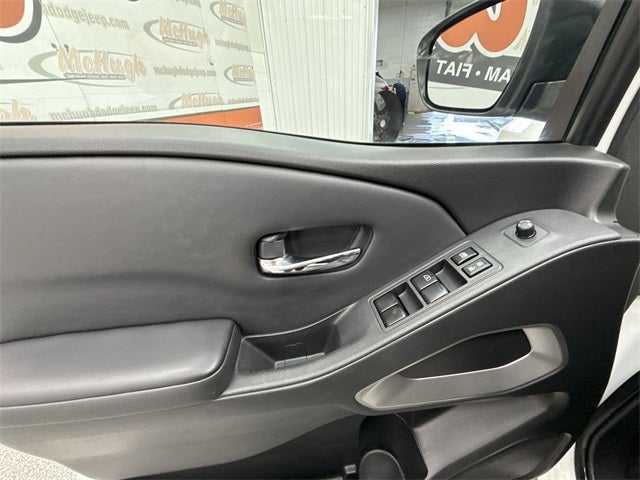 2022 Nissan Frontier Crew Cab SV 4x4