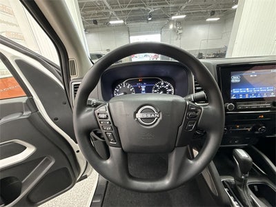 2022 Nissan Frontier Crew Cab SV 4x4