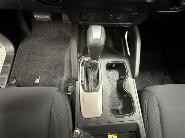 2022 Nissan Frontier Crew Cab SV 4x4