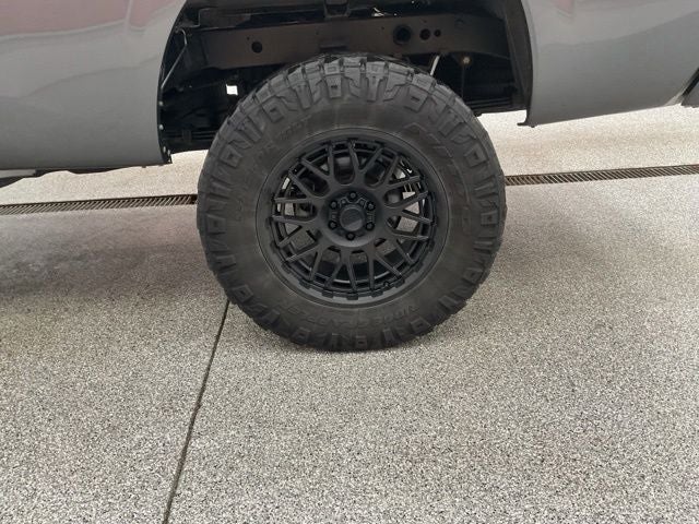 2023 Nissan Frontier Crew Cab Long Bed SV 4x4