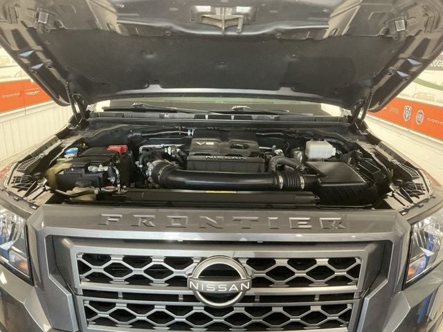 2023 Nissan Frontier Crew Cab Long Bed SV 4x4