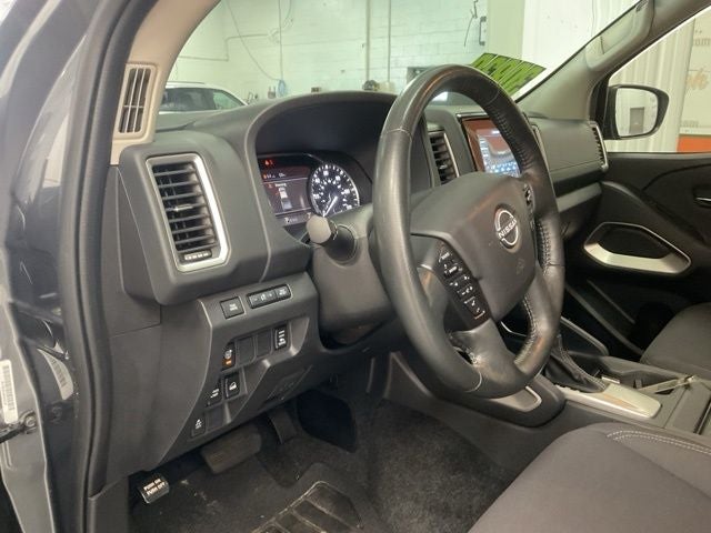 2023 Nissan Frontier Crew Cab Long Bed SV 4x4
