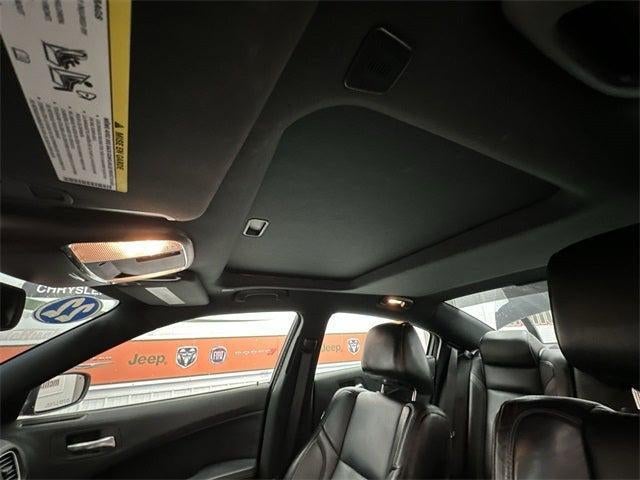 2022 Dodge Charger SXT RWD