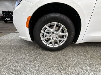 2026 Chrysler Pacifica PACIFICA SELECT