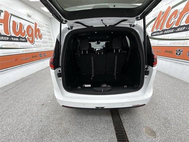 2026 Chrysler Pacifica PACIFICA SELECT