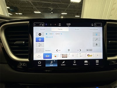 2026 Chrysler Voyager VOYAGER LX