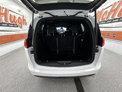 2026 Chrysler Voyager VOYAGER LX