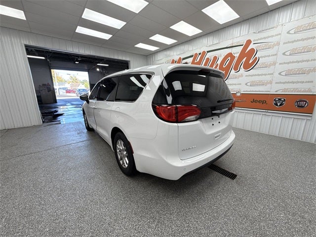 2026 Chrysler Voyager VOYAGER LX