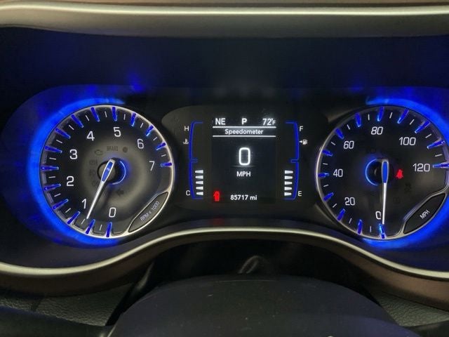 2022 Chrysler Voyager LX