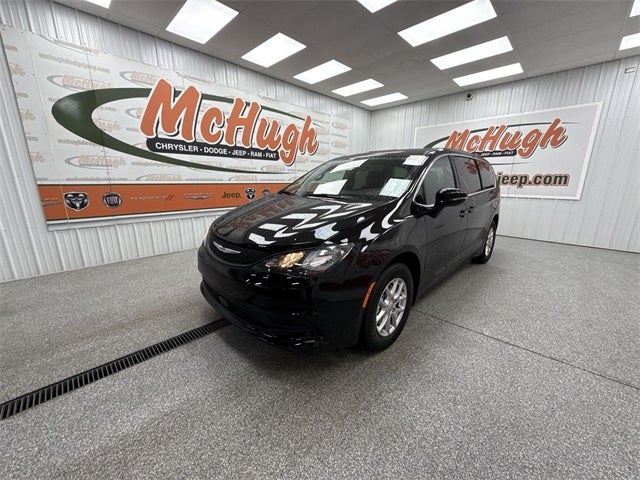 2026 Chrysler Voyager VOYAGER LX