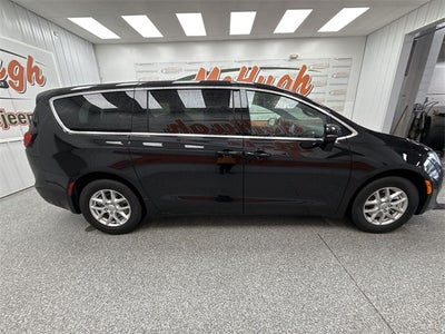 2026 Chrysler Voyager VOYAGER LX
