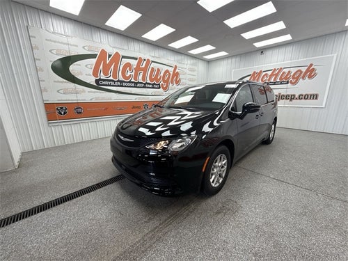 2026 Chrysler Voyager VOYAGER LX