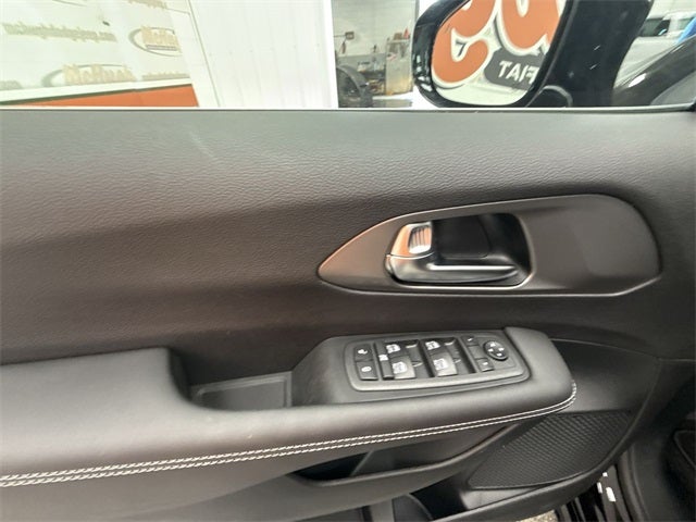 2026 Chrysler Voyager VOYAGER LX