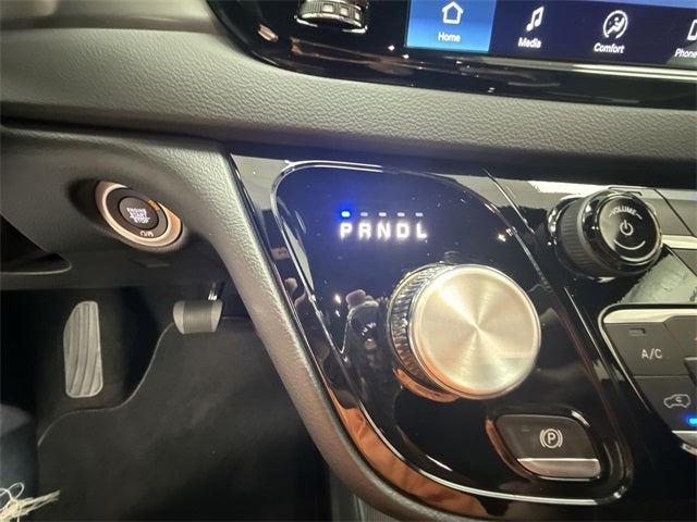 2026 Chrysler Voyager VOYAGER LX