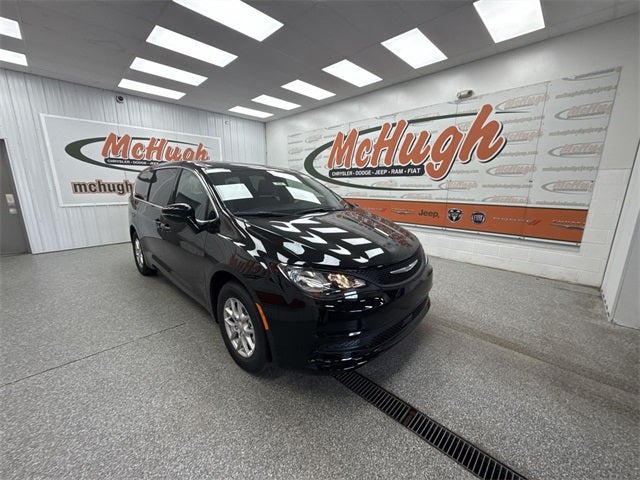 2026 Chrysler Voyager VOYAGER LX