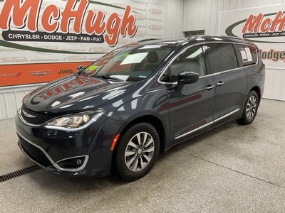 2020 Chrysler Pacifica Touring L Plus