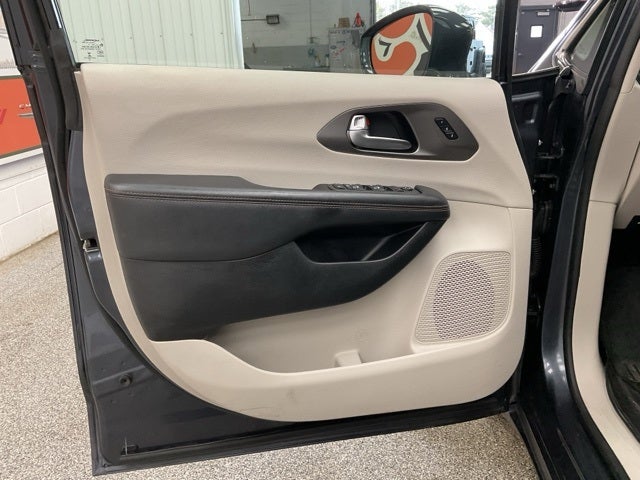 2020 Chrysler Pacifica Touring L Plus