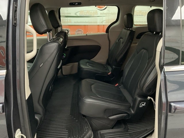 2020 Chrysler Pacifica Touring L Plus