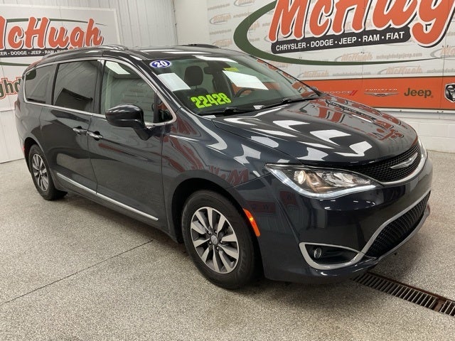 2020 Chrysler Pacifica Touring L Plus