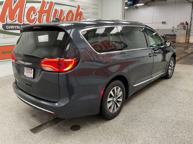 2020 Chrysler Pacifica Touring L Plus