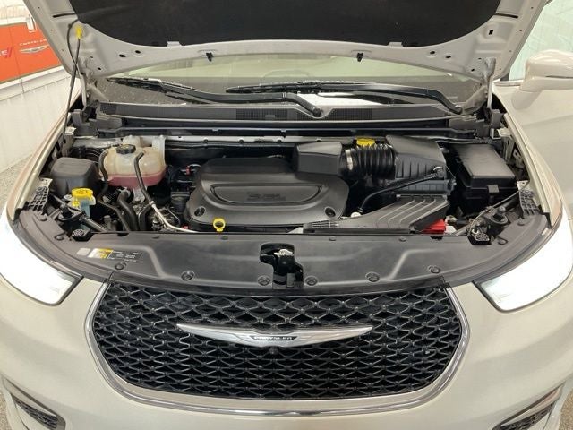 2021 Chrysler Pacifica Touring