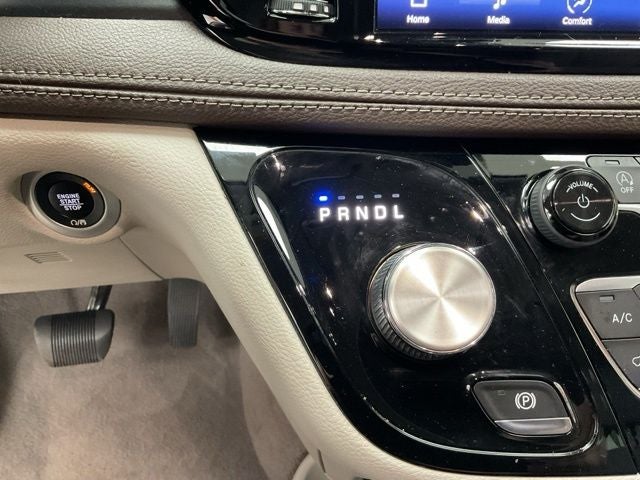 2021 Chrysler Pacifica Touring