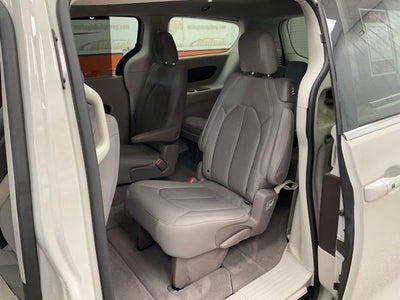 2021 Chrysler Pacifica Touring