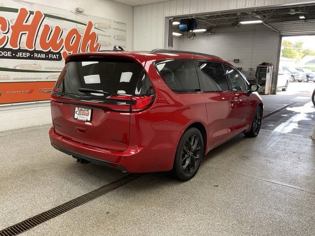 2025 Chrysler Pacifica Limited
