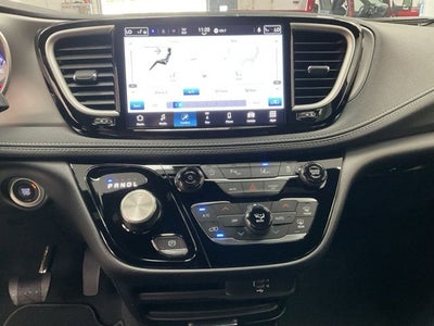 2027 Chrysler Pacifica PACIFICA SELECT AWD