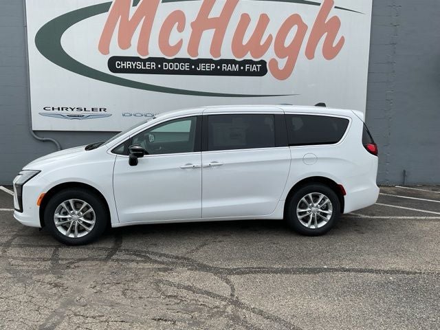 2027 Chrysler Pacifica PACIFICA SELECT AWD