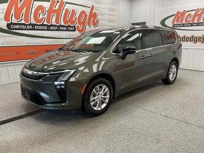 2027 Chrysler Pacifica PACIFICA SELECT AWD
