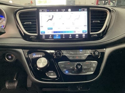 2027 Chrysler Pacifica PACIFICA SELECT AWD