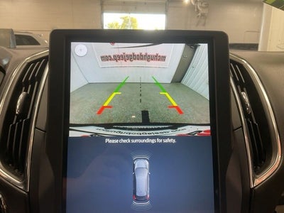 2022 Ford Edge Titanium
