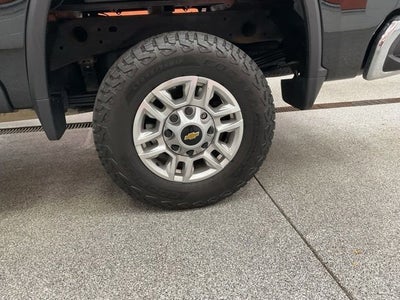 2025 Chevrolet Silverado 2500HD 4WD Crew Cab Standard Bed LT