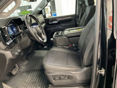 2025 Chevrolet Silverado 2500HD 4WD Crew Cab Standard Bed LT