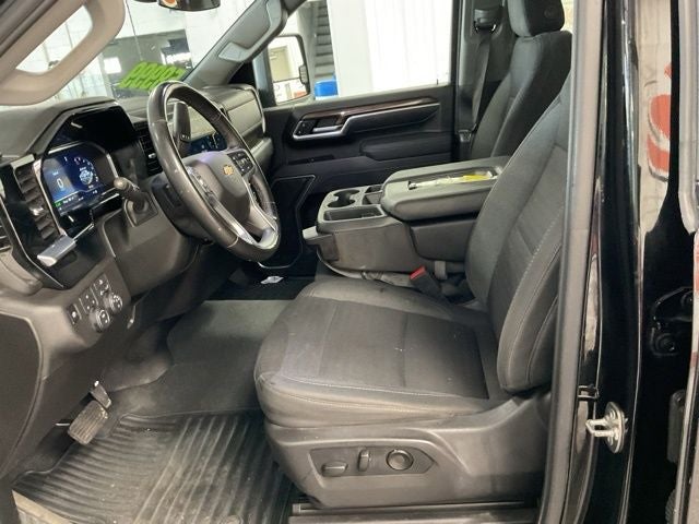 2025 Chevrolet Silverado 2500HD 4WD Crew Cab Standard Bed LT