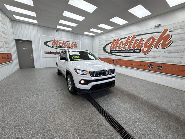 2022 Jeep Compass Latitude FWD