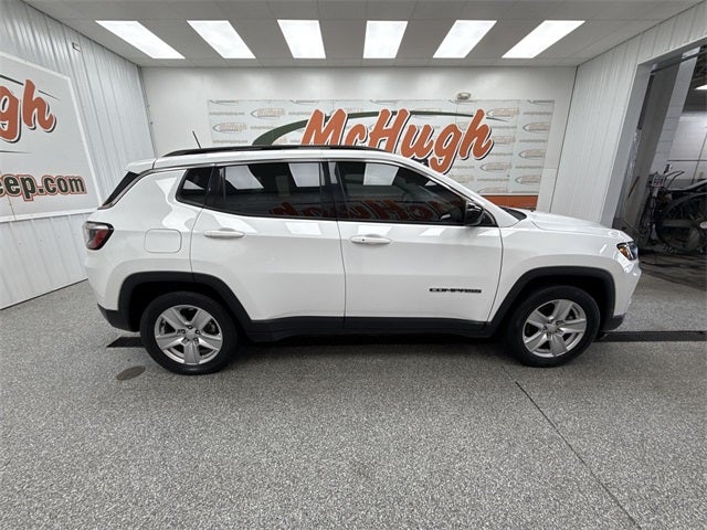 2022 Jeep Compass Latitude FWD