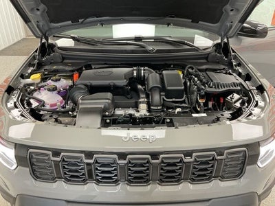 2026 Jeep Cherokee CHEROKEE LAREDO 4X4